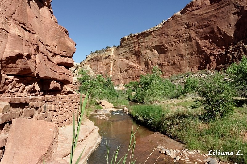 Hickman Bridge Trail