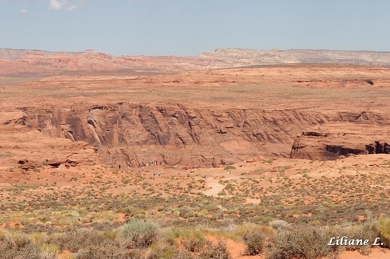 Au centre en bas de la falaise c'est Horsehoes Bend