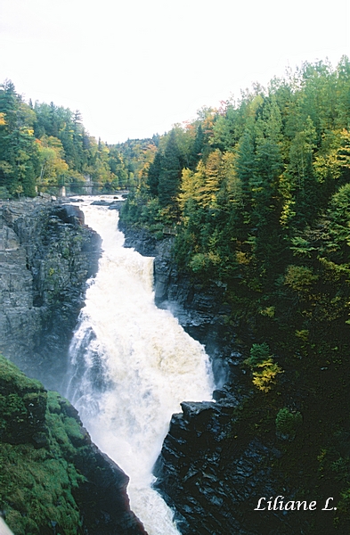 Chute Canyon Sainte Anne