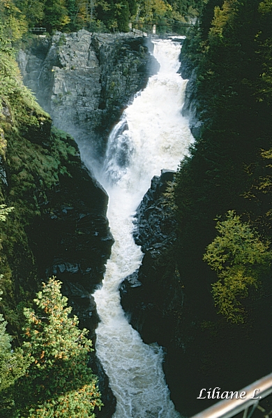 Chute Canyon Sainte Anne